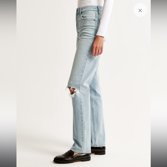 Abercrombie Curve Love Ultra High Rise 90s Straight Jean - Picture 4 of 12